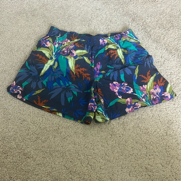 Columbia Women’s 5”‎ Sandy River Hawaiian Floral Shorts Swim sz XS - Picture 1 of 5